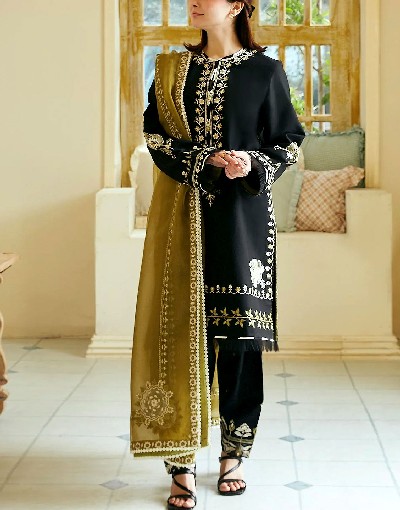 Elegant Embroidered EID Lawn Dress 2024 with Emb. Organza Dupatta Price in Pakistan