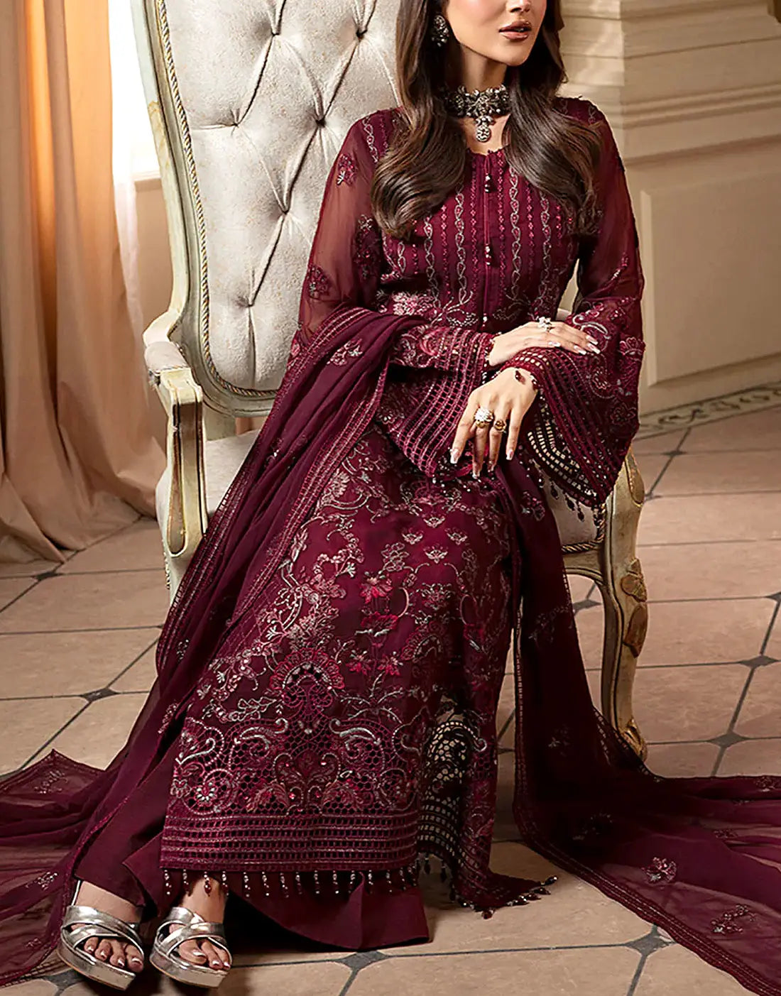 Luxury Heavy Embroidered Burgundy Color Chiffon Wedding Dress