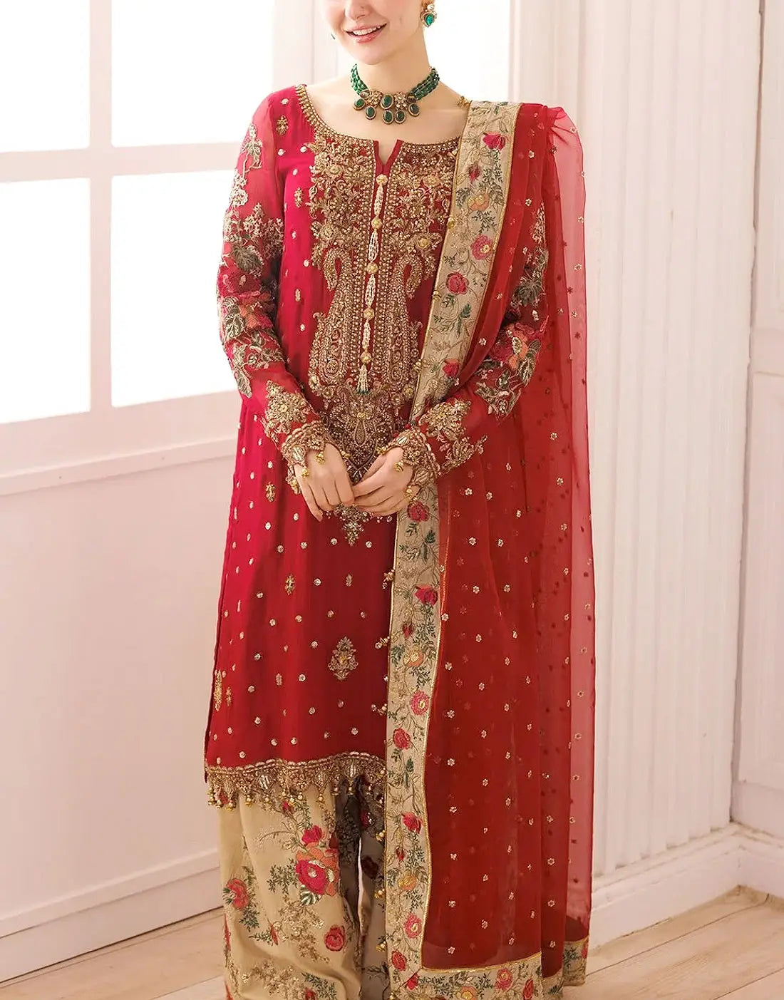 Luxury Handwork Embroidered Red Chiffon Wedding Wear Dress
