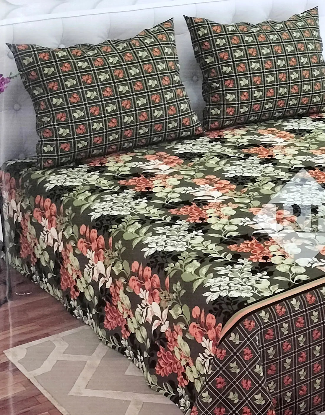 Dynasty 3-Piece Premium Cotton Dark Green Double Bedsheet with Pillow Covers