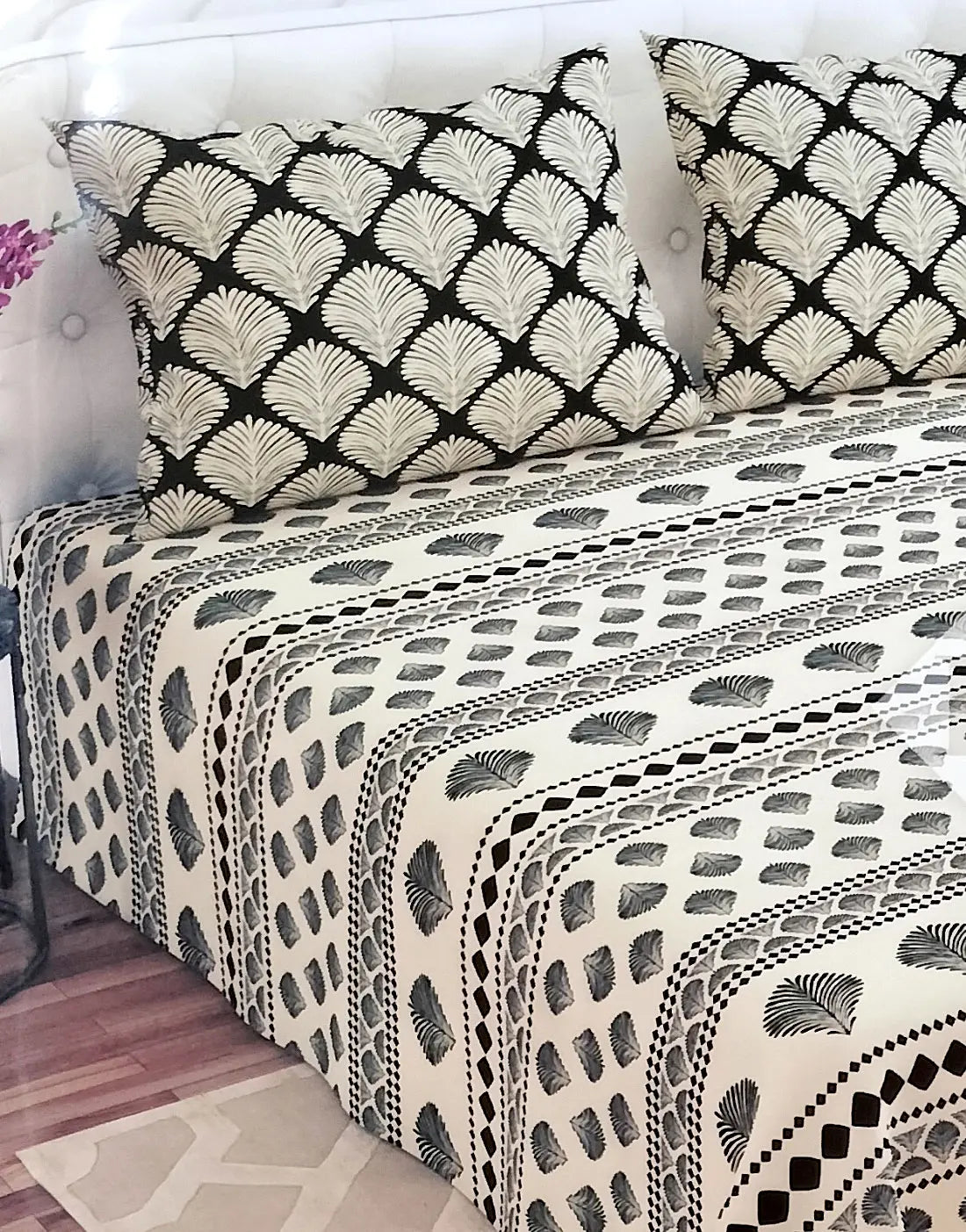 Dynasty 3-Piece Premium Cotton King Size Bedsheet with Pillow Covers