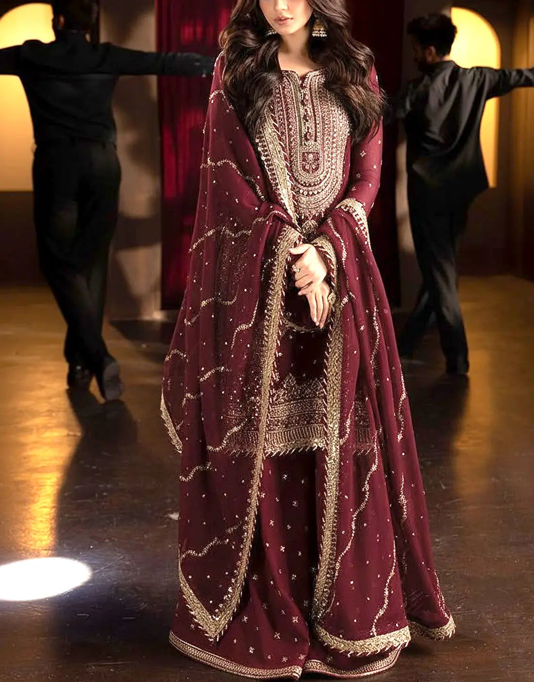 Glamorous Embroidered Formal Chiffon Dress - Perfect for Party & Weddings