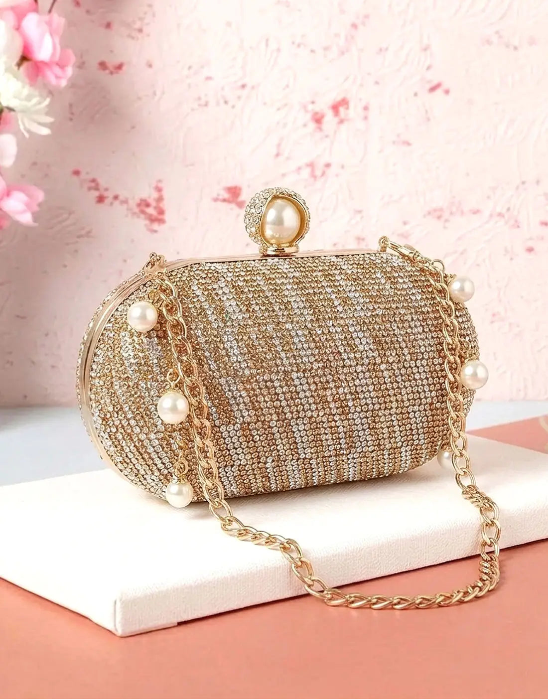 Luxury Faux Pearl Clasp Rhinestone Oval Shape Bridal Minaudiere