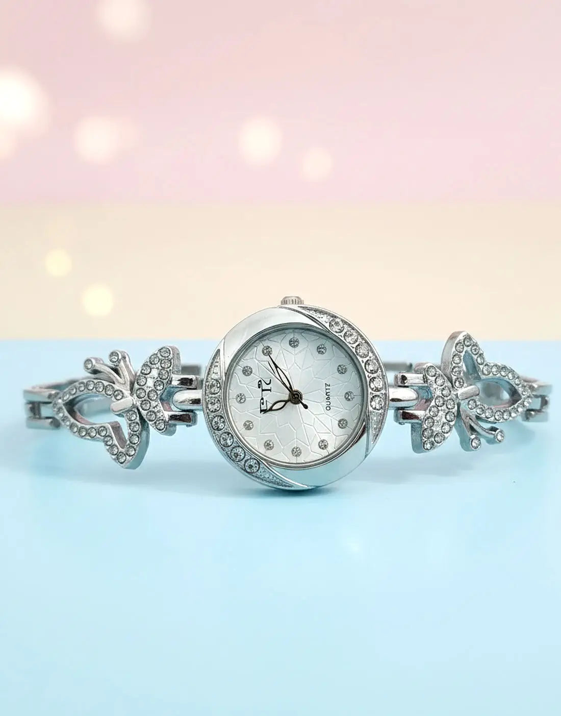 Elegant Fashion Bracelet Watch for Girls in Gold & Silver Colors