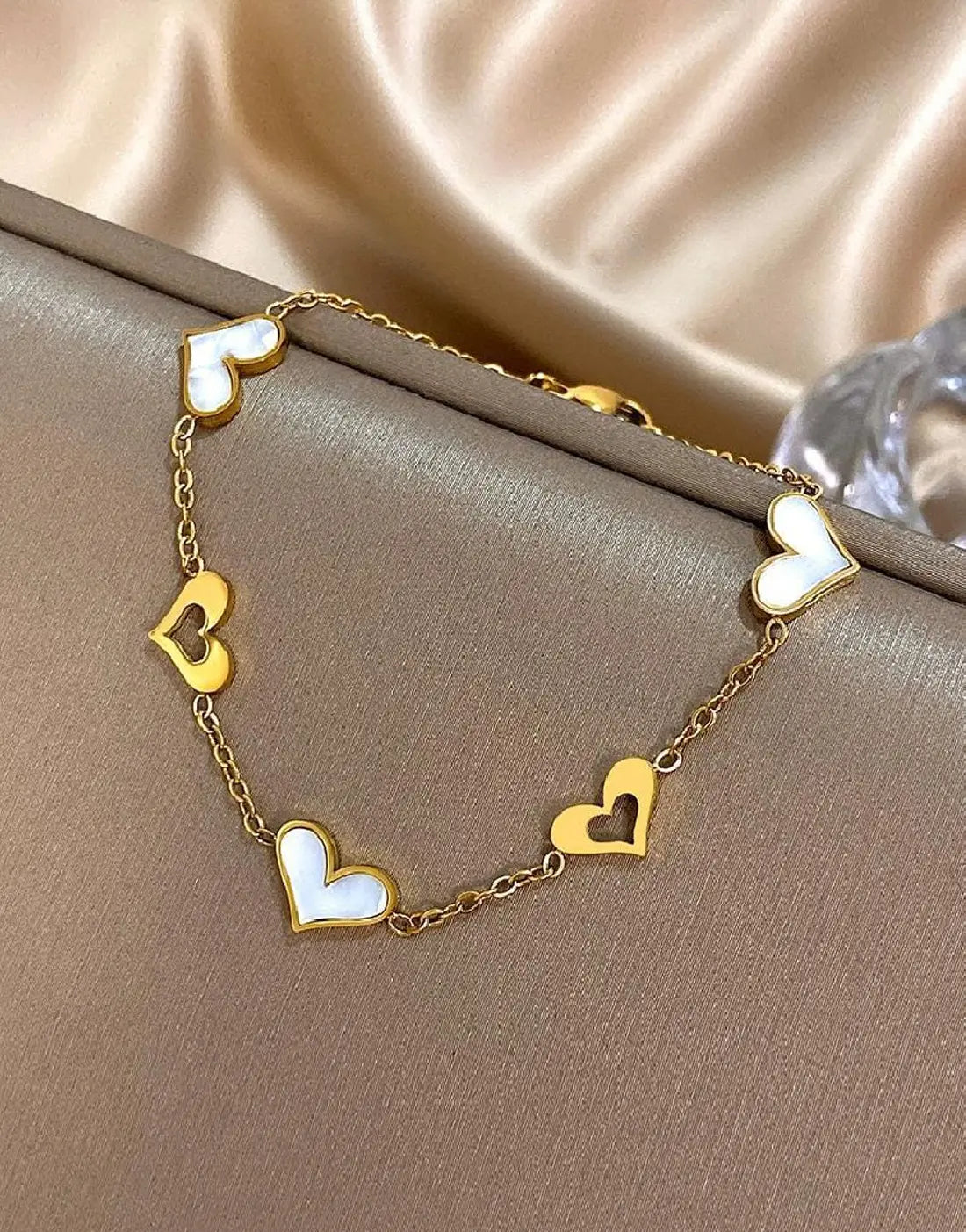 Minimalist Gold Plated Heart Charm Bracelet in Stainless Steel Finish