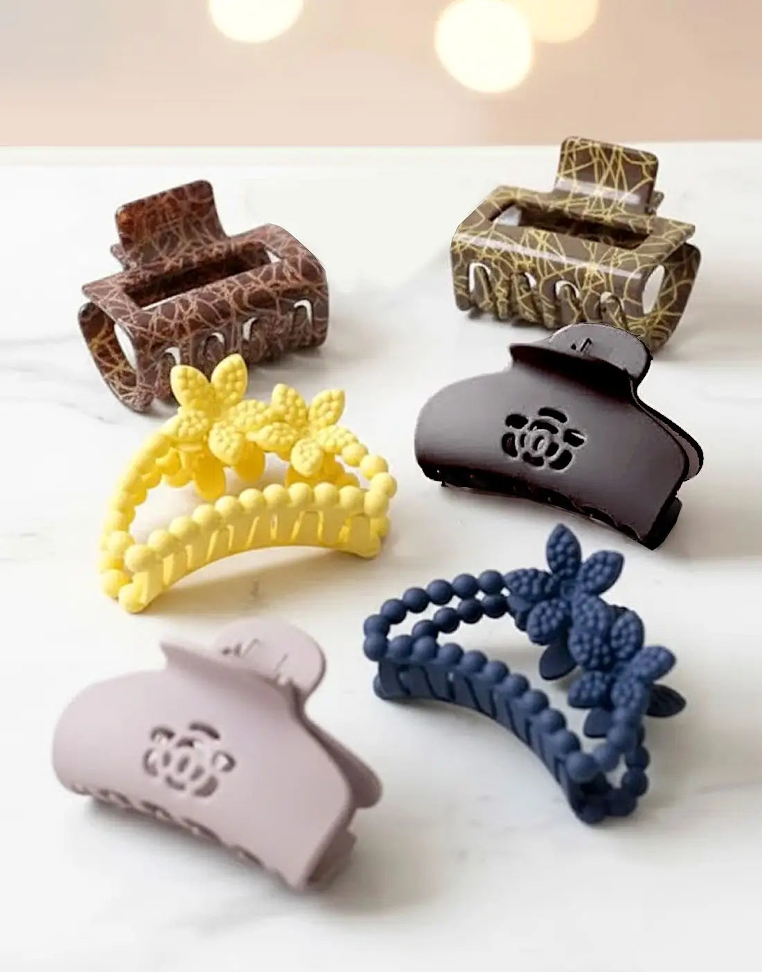 Non Slip Hair Catcher & Claw Clips for Girls & Women in Random Colors Designs