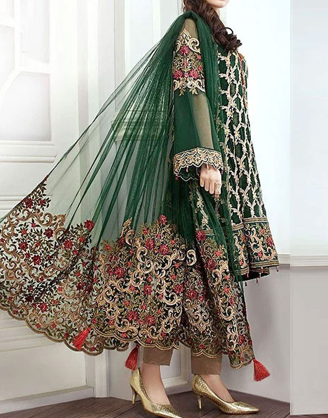 Elegant Embroidered Green Chiffon Suit with Net Dupatta