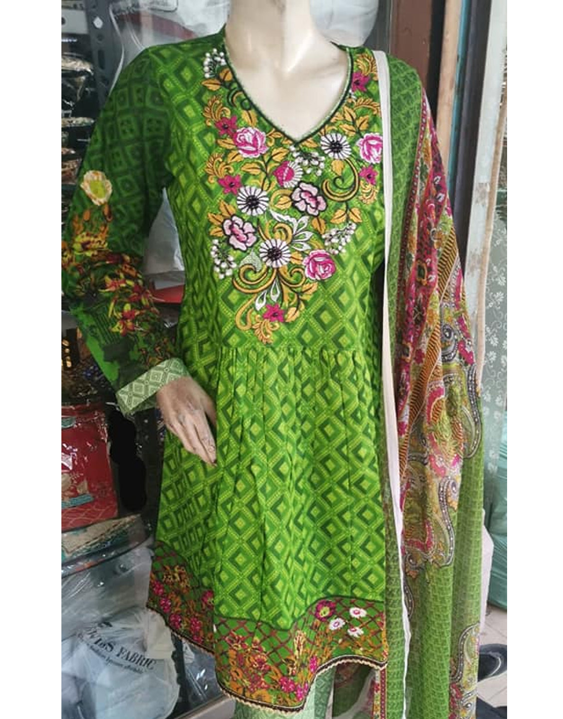3 Piece Ready Made Lawn Suit by Hina Collection