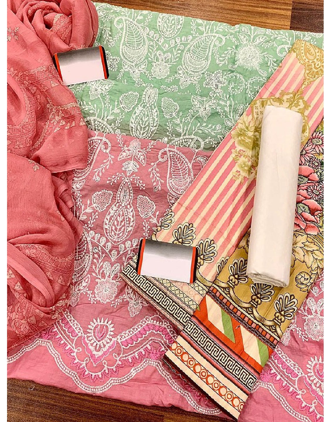 Luxury Embroidered EID Lawn Dress with Printed Chiffon Dupatta