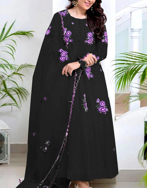 Heavy Embroidered Lawn Dress 2024 with Bamber Chiffon Dupatta