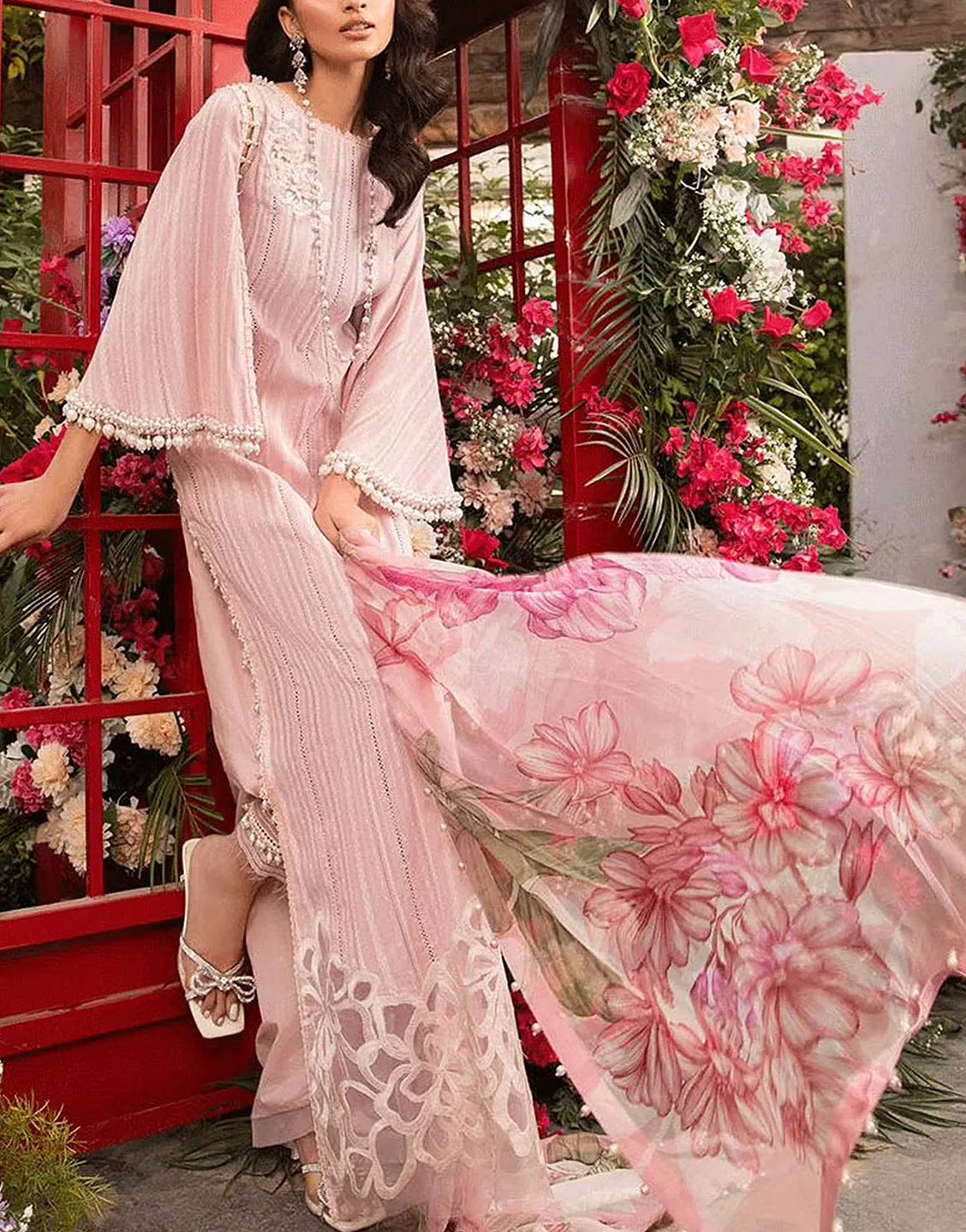 Elegant Embroidered Lawn Suit with Chiffon Dupatta