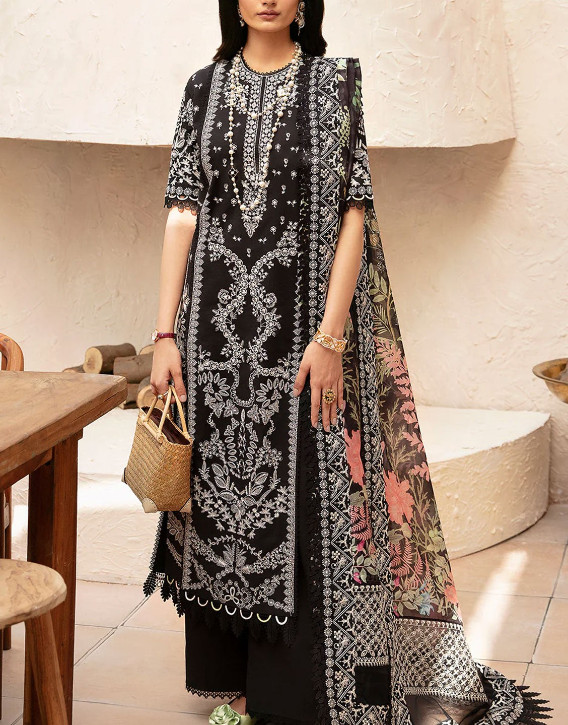 Afrozeh Luxury Embroidered Cascade Lawn 2024 | 661-Mila