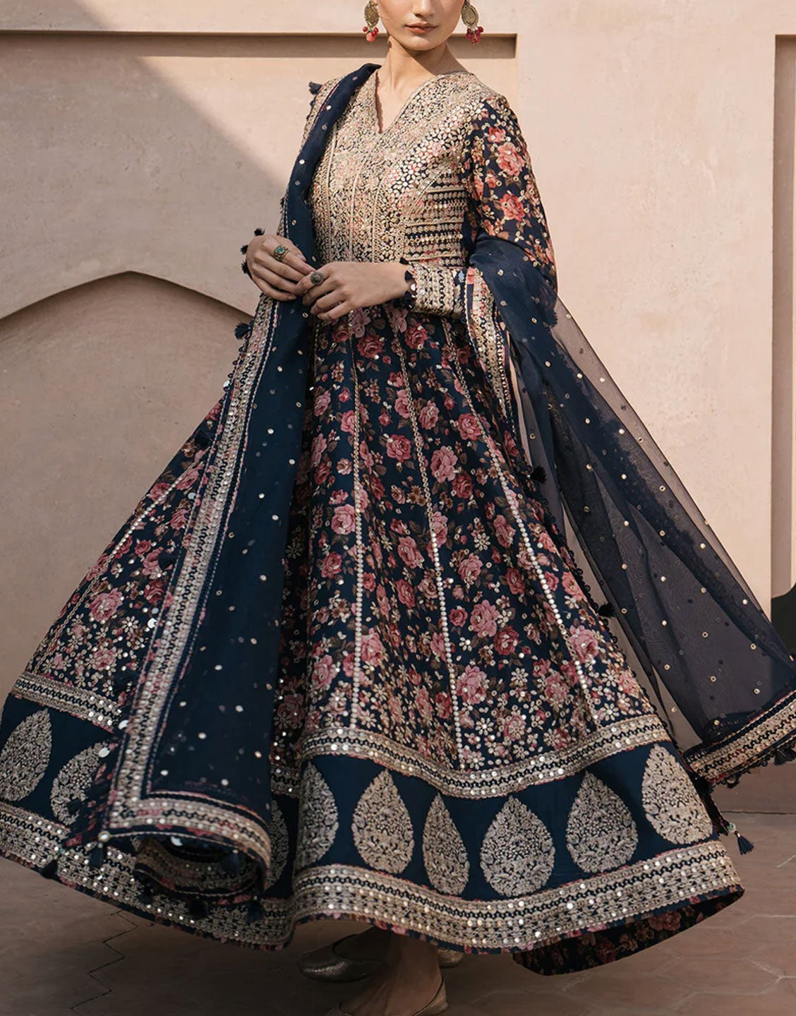 Jazmin Luxury Embroidered Shahkaar Lawn Maxi | SL24-D1