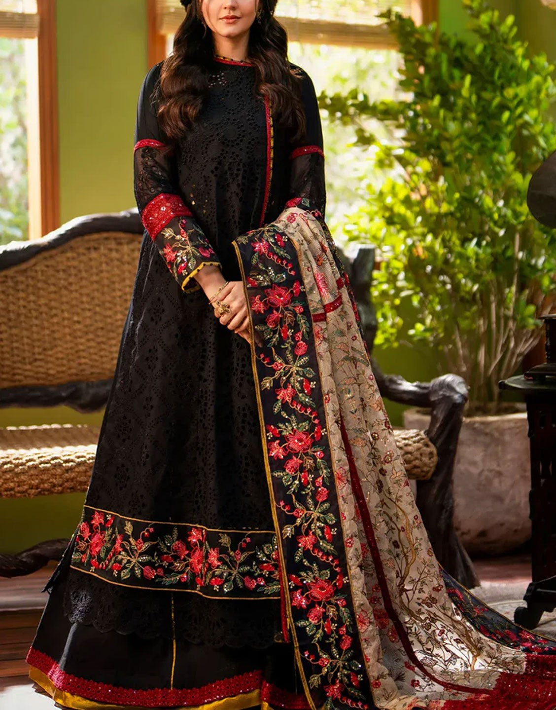 Maryum N Maria Premium Luxury Embroidered Lawn Suit | Zayna MS24-569
