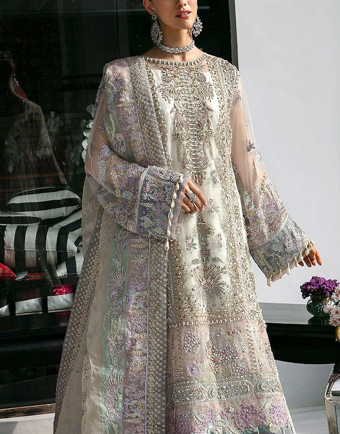 Luxury Handwork Heavy Embroidered Organza Wedding Dress