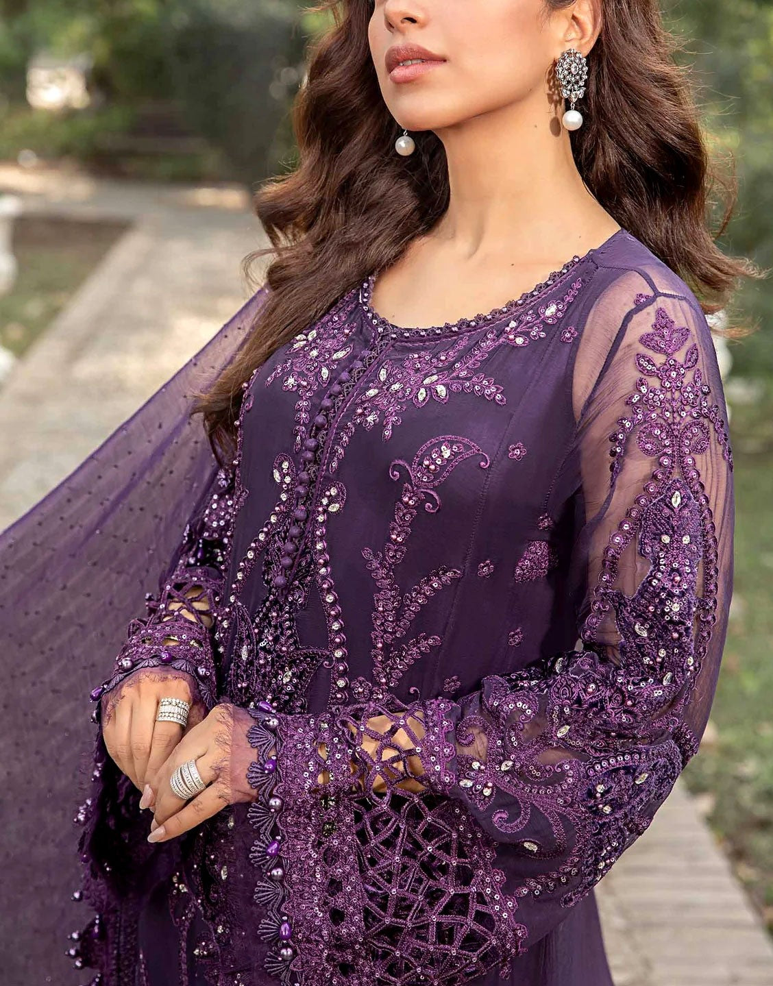 Luxury Handwork Heavy Embroidered Chiffon Wedding Dress