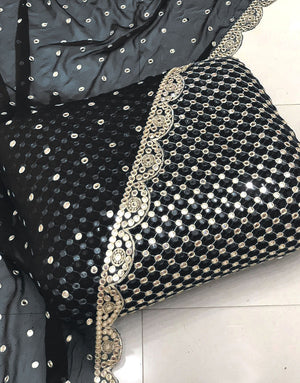 Hiba Bukhari Design: 3-Piece 9mm Chiffon Dress with Cutwork Dupatta