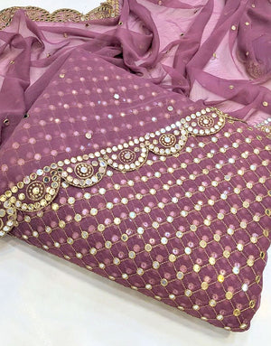 Hiba Bukhari Design: 3-Piece 9mm Chiffon Dress with Cutwork Dupatta