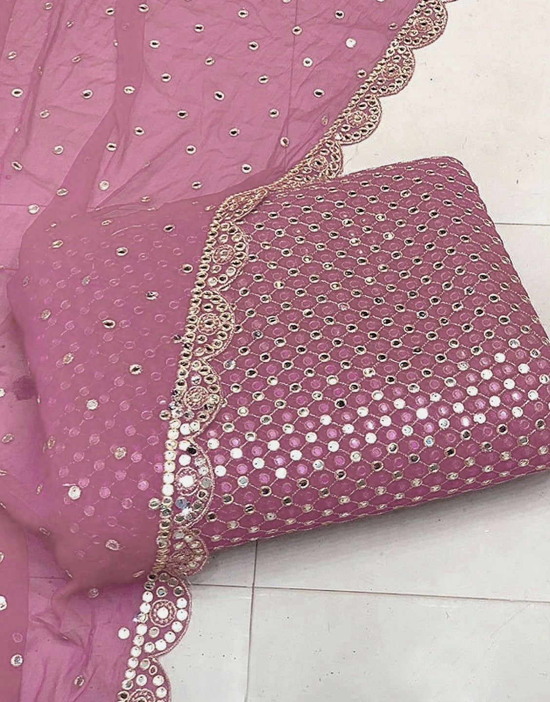 Hiba Bukhari Design: 3-Piece 9mm Chiffon Dress with Cutwork Dupatta