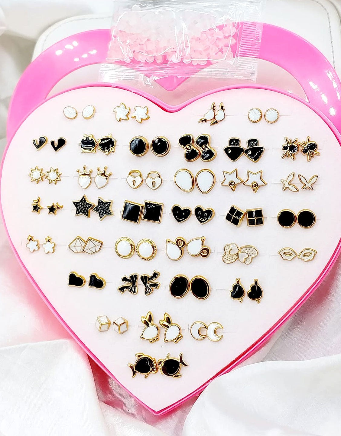 36 Pairs Minimalist Design Stud Earrings for Girls in Heart Shape Gift Packing