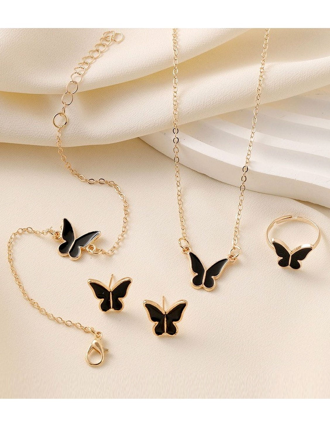 4-Piece Trendy Butterfly Shape Jewelry Set with Bracelet, Earring