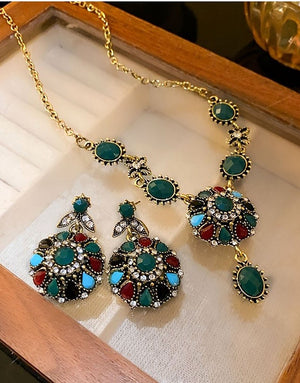 Ethnic Vintage Floral Gemstones Necklace & Earrings