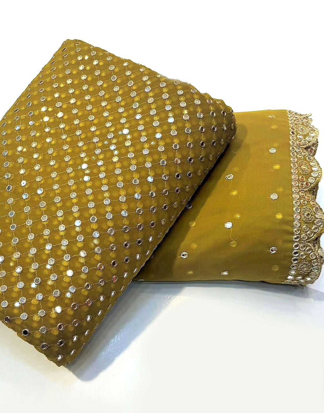 Hiba Bukhari Design: 3-Piece 9mm Chiffon Dress with Cutwork Dupatta