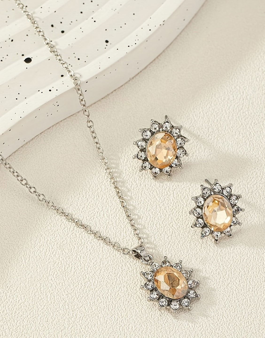 Elegant Sun Flower Style Necklace & Earrings Set for Girls