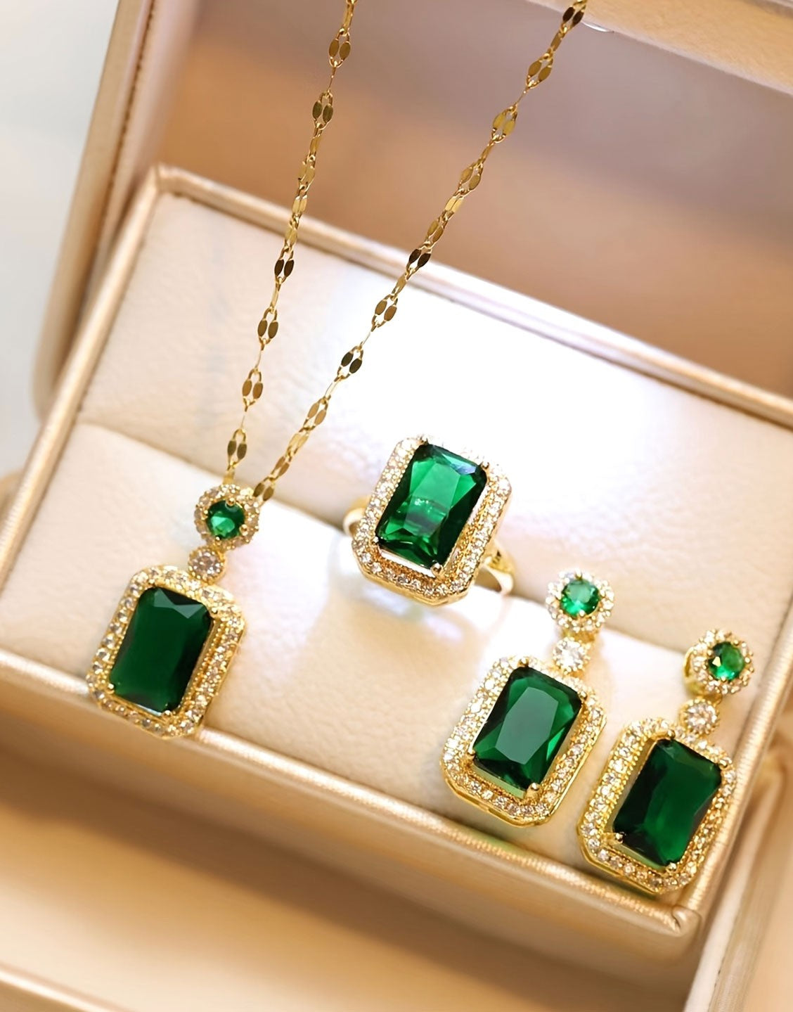 3-Piece Green Rhinestone Necklace Set with Ring & Earrings - Ideal for Daily Wear & Gifting