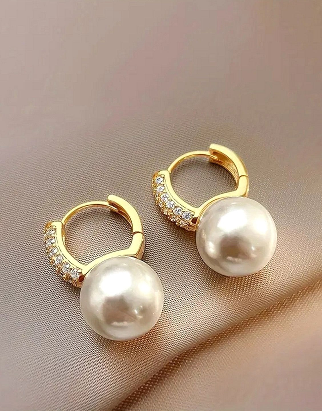 Minimalist Design Faux Pearl & Rhinestone Studded Fashion Earrings