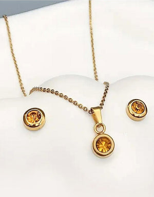 Stylish Champagne Color Zirconia Earrings & Necklace Set - Perfect as a Gift for All