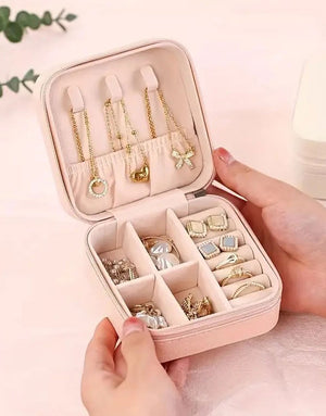 Contemporary Style Portable Jewellery Storage Box for Travel & Daily Use