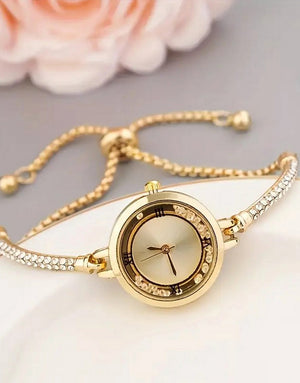 Elegant Golden Ladies Bracelet Watch