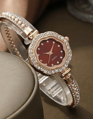 Chic Adjustable Chain Floral Design Maroon Dial Watch for Girls