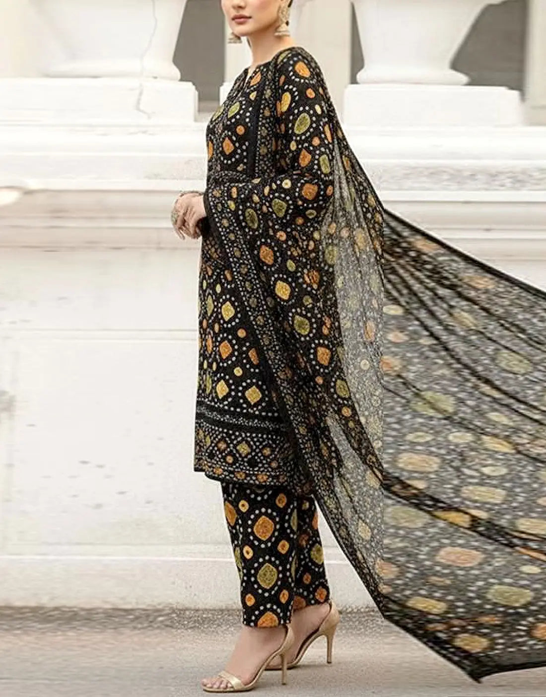 Stylish All-Over Digital Chunri Print Lawn Suit for Daily and Party Use