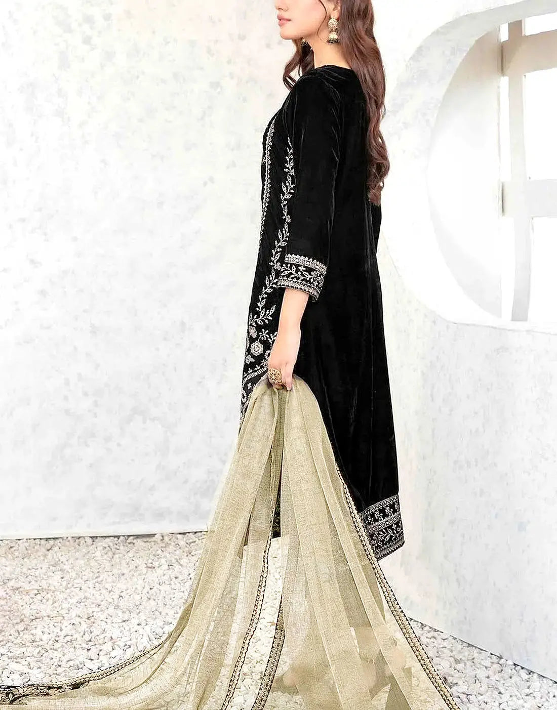 Sophisticated Luxury Embroidered Black Velvet Formal Dress for Weddings & Parties