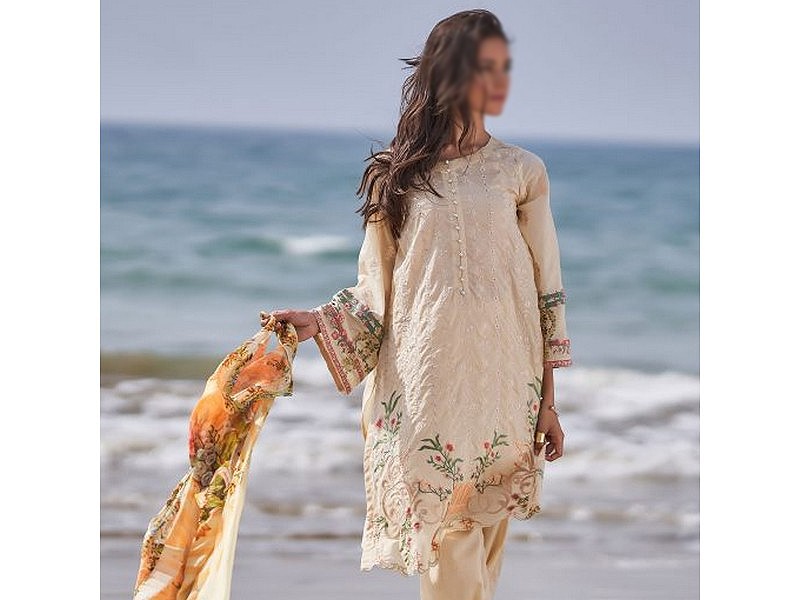 Dhanak Unstitched Luxury Lawn Collection 2020