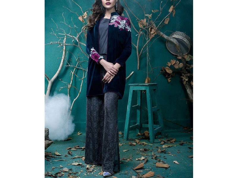 Zainab Chottani Formal Velvet Winter Collection 2021