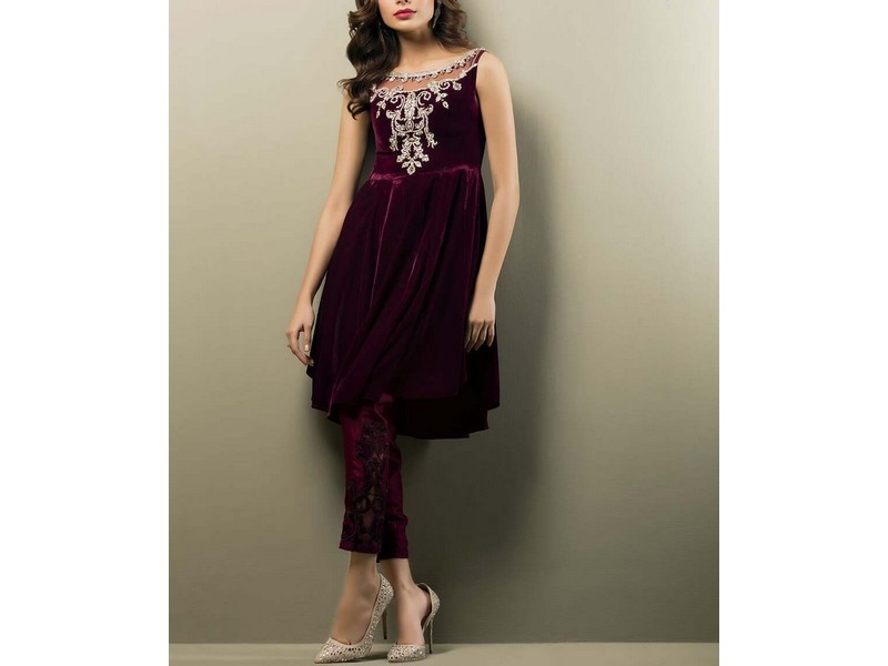 Zainab Chottani Formal Velvet Winter Collection 2021