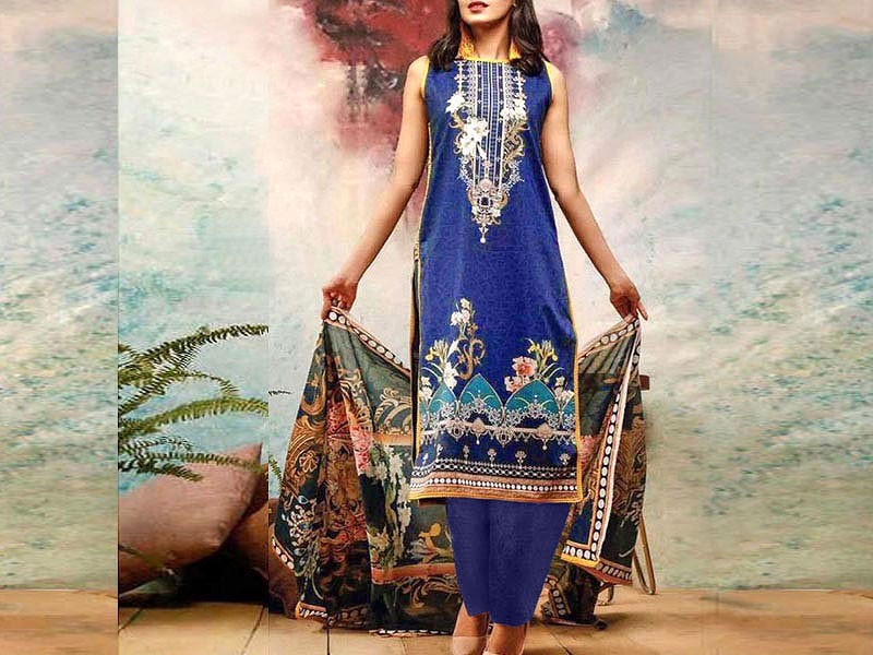Latest Girls Shalwar Kameez Designs/Styles in Pakistan