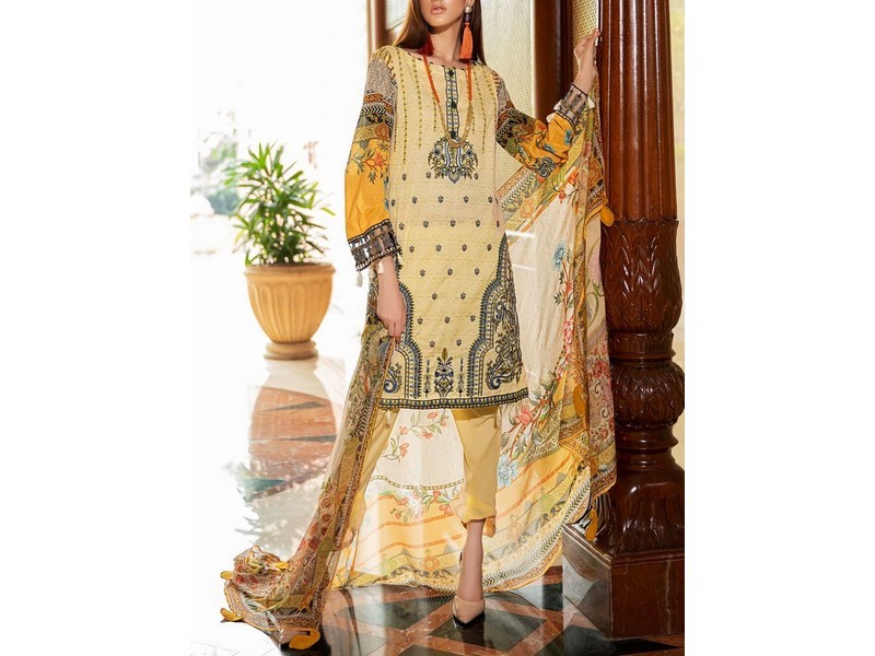 Motifz Summer Lawn Collection 2021