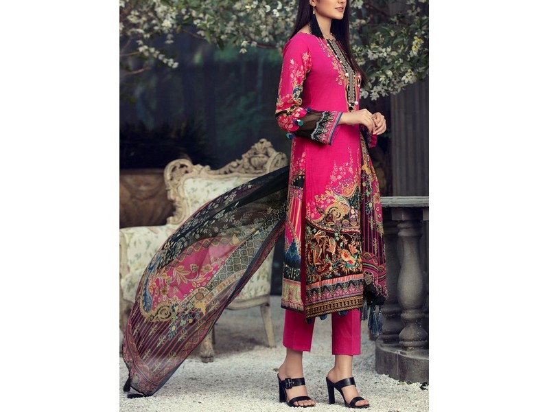 Motifz Summer Lawn Collection 2021