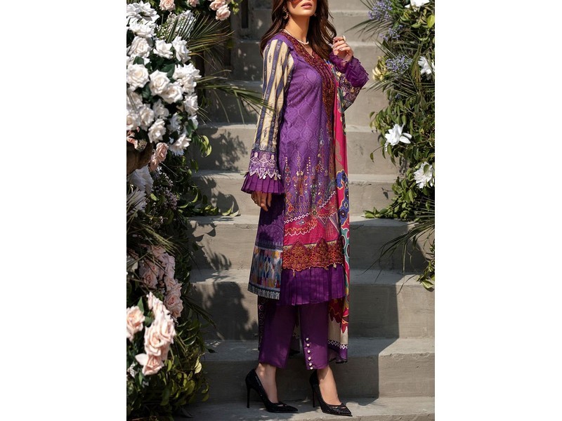 Motifz Summer Lawn Collection 2021