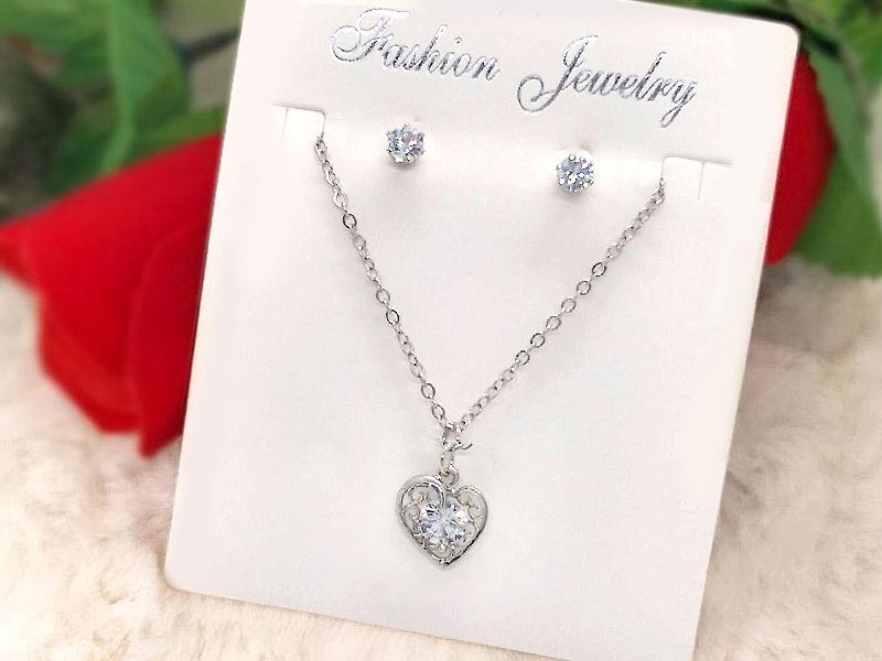 Elegant Necklace & Earring Set for Ladies