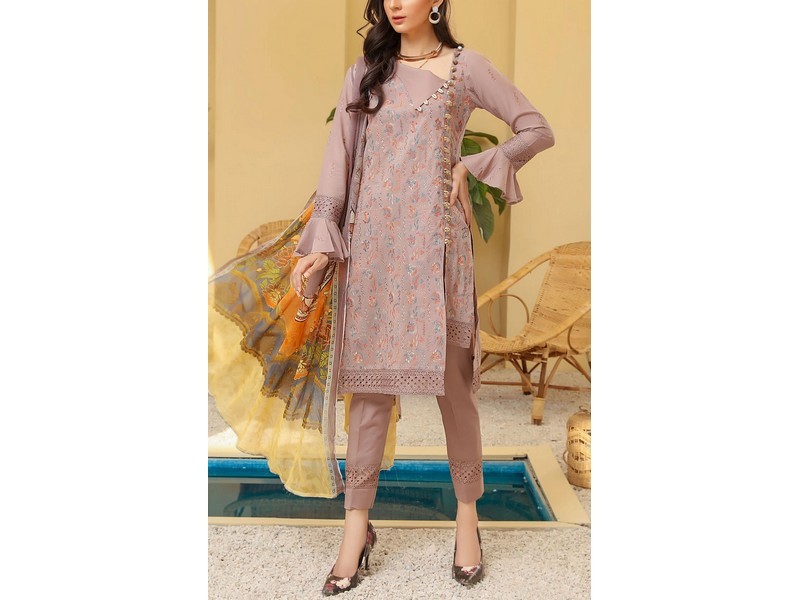 Sanam Saeed by Puri Fabrics Summer Lawn Collection 2021