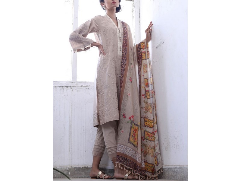 Nida Azwer Summer Lawn Collection 2021