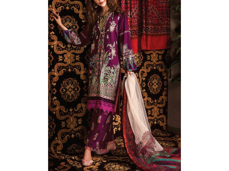 EshAisha Luxury Embroidered Winter Collection 2022