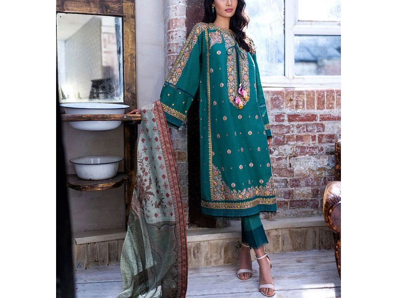 Sobia Nazir Winter Dresses & Shawl Collection 2022