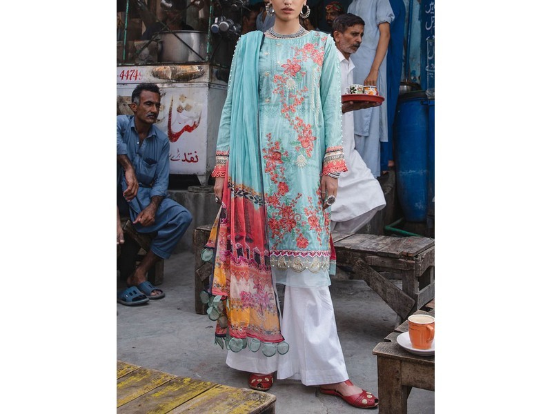 Motifz Summer Lawn Dresses Collection 2022