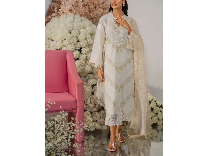 Sana Safinaz Luxury Festive EID Collection 2022